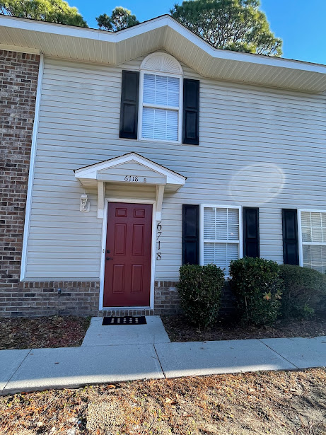 6718 B Bryant St - .